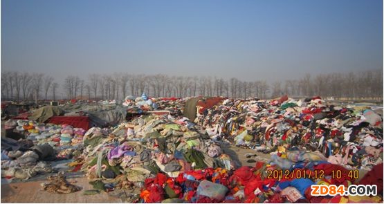 �����ĸ��ؕ��L�{(di��o)�б����U�f����Ʒ��ɢ��