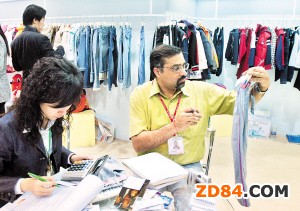 ݔ�ռ���Ʒ���M(j��n)���ض�ż��Ⱦ�ϙz�y