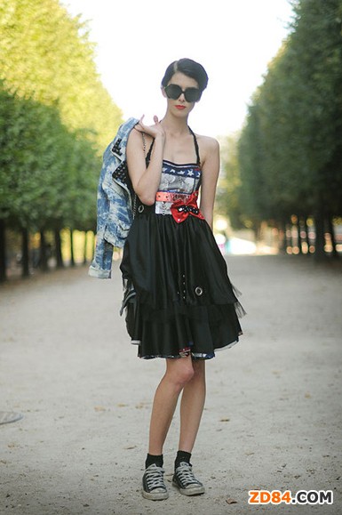 ���ⰻȻ �W�����½��Ľ���