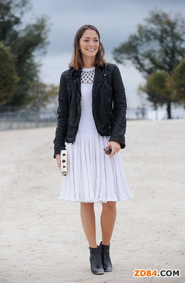 ���ⰻȻ �W�����½��Ľ���