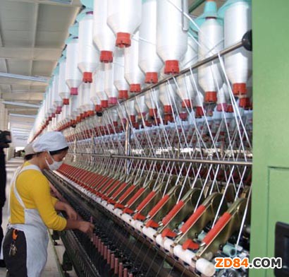 棉紗“高進低出”國內(nèi)紡企陷入困境