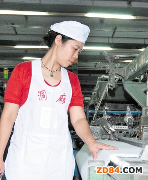 ����Ů���������f(w��n)��