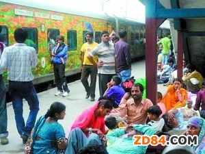 ӡ���ϼ�������ٹ�ˇƷ���֓u�����C(j��)���T(m��n)�İl(f��)չӋ(j��)��