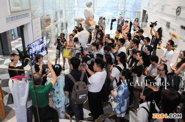 Orietta�e�k2015/16�ﶬ��Ů���Ʒ���M(f��i)څ�ݰl(f��)����(hu��)