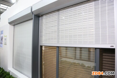 δ��֮�� ��ꖴ��Ӣ��Փ���ܼҾӑ�(y��ng)��څ��(sh��)