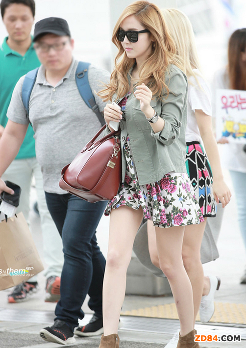 ѝ�b�pӯ�Ͻ� ��Ů�r���������[�����·��t