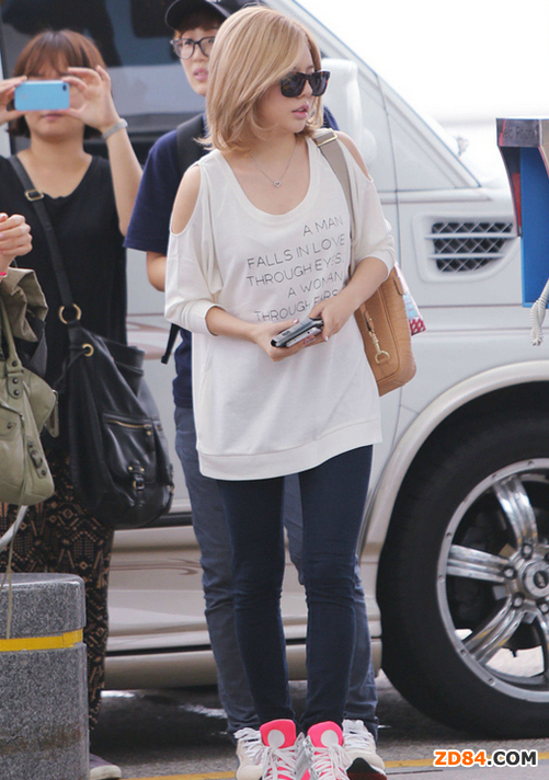 ѝ�b�pӯ�Ͻ� ��Ů�r���������[�����·��t