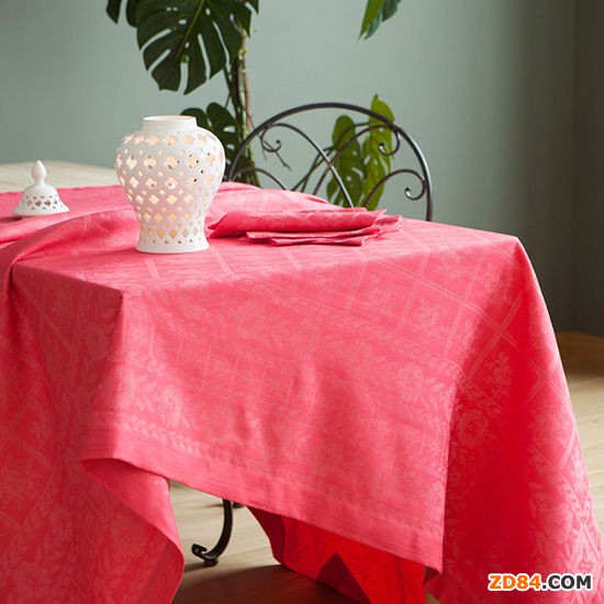 西班牙文藝范家居裝飾 餐廳桌布設(shè)計