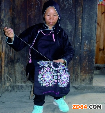 ������C ָ���ϵĮa(ch��n)�I(y��)��֮·