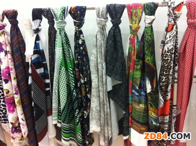 Ů�b���ω�&ldquo;��&rdquo;�ŕ��A