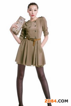 ܊�b�L(f��ng)�� ��Ů���