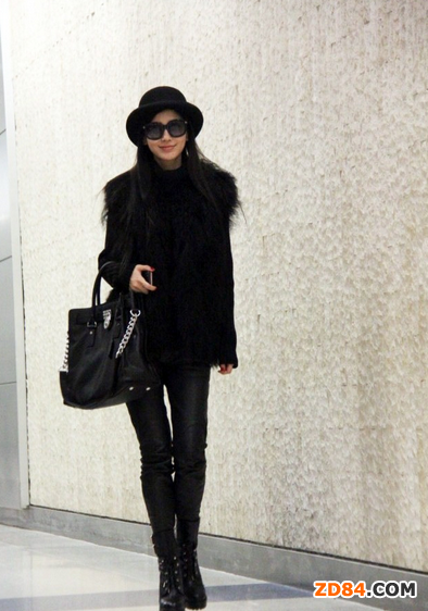 ���Ƿ�ڶ��� ���۽���