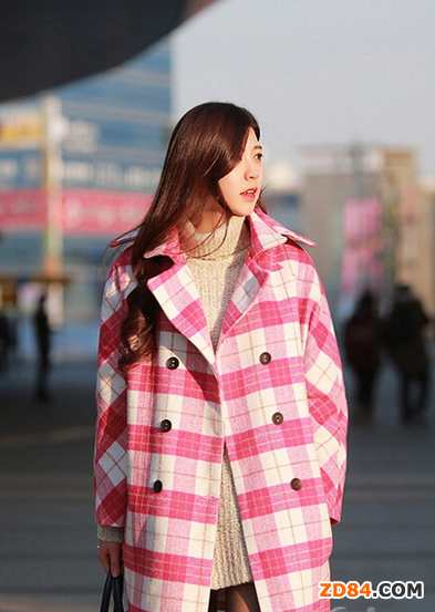 �ﶬŮ�b һ�ӕr�г����M�M