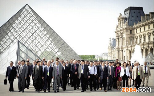 �������ω�����c��һͬ�P�c(di��n)2014�鼏�r���Ļ���