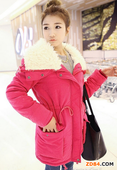 ��ɫ���� �@������һ�ӿ��Թ������