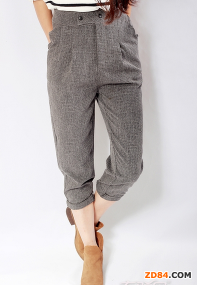 �k������ѝ���� վ�ڳ���ǰ��