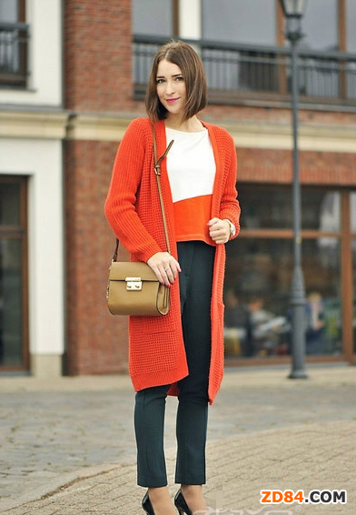 ������δ����ɫ����