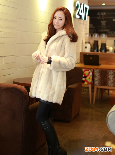 ��Ƥ�����׸��r(sh��)�бM�@���A