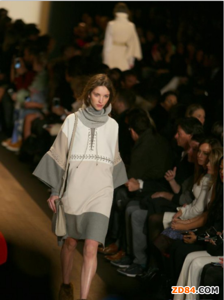 BCBGMAXAZRIAƷ�ƕr�b����2015�~�s�ﶬ�r�b��